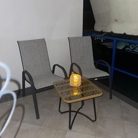Gezos Apartment Himare Exterior foto